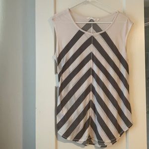 Athleta - Large Sleeveless Shirt